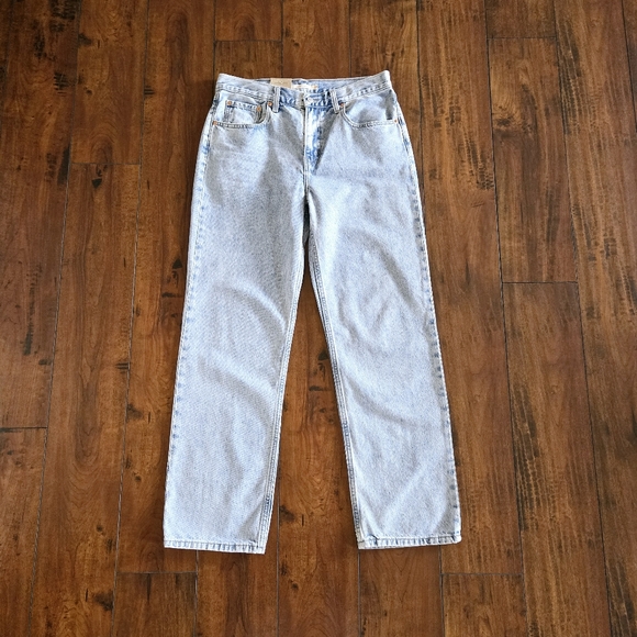 Levi's Women’s Low Pro Straight Leg Blue Jeans Light Wash Cotton Size 30 NWT - Picture 6 of 14